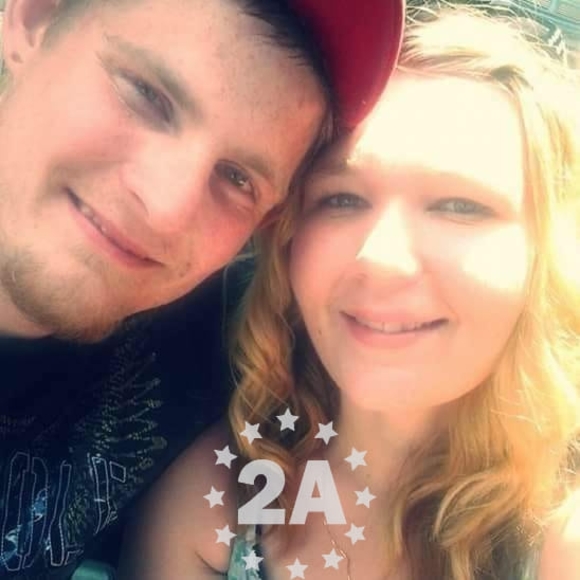 Profile Picture of Danielle Kotschwar (@dkotschwar7112) on Poshmark