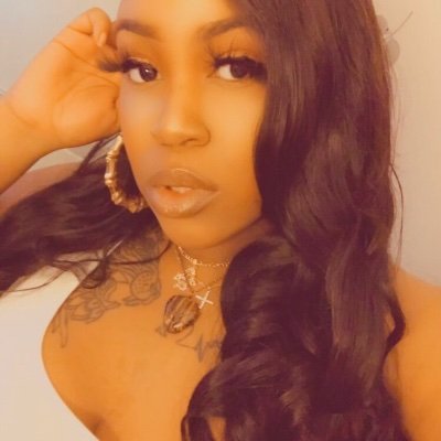 Profile Picture of Alexis Cook 💕 (@_Thickestprob) on Twitter