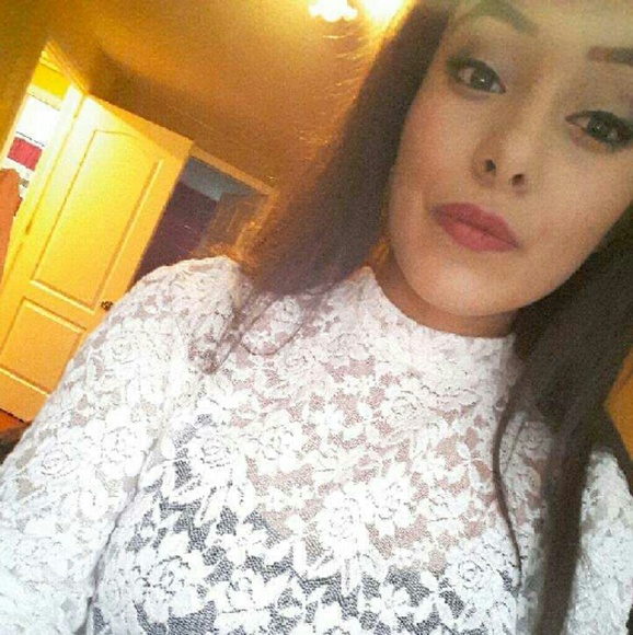 Profile Picture of Jazmine Cerezo (@jazzy202278) on Poshmark