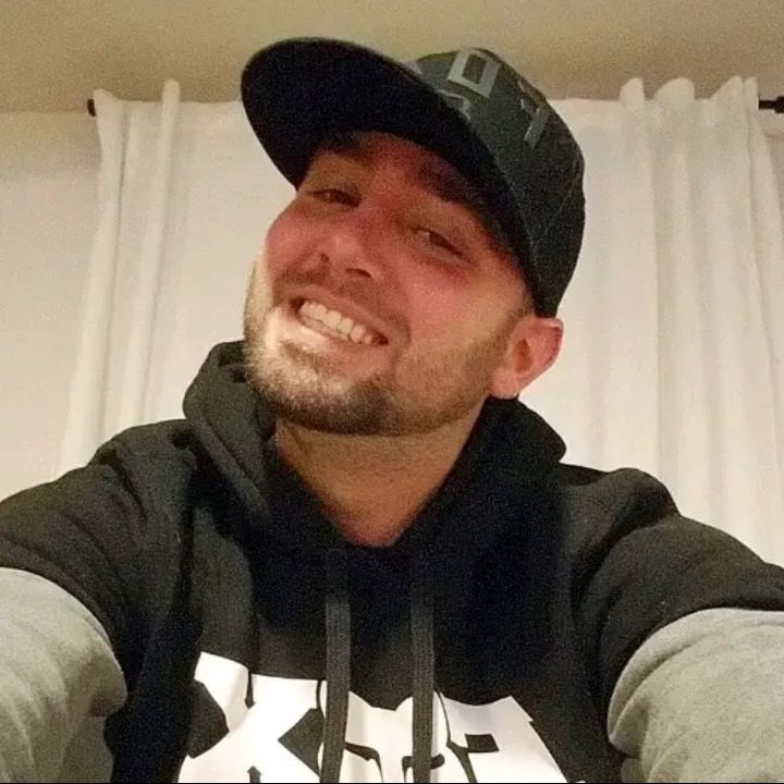 Profile Picture of kennethSharp65 (@kennethsharp65) on Tiktok