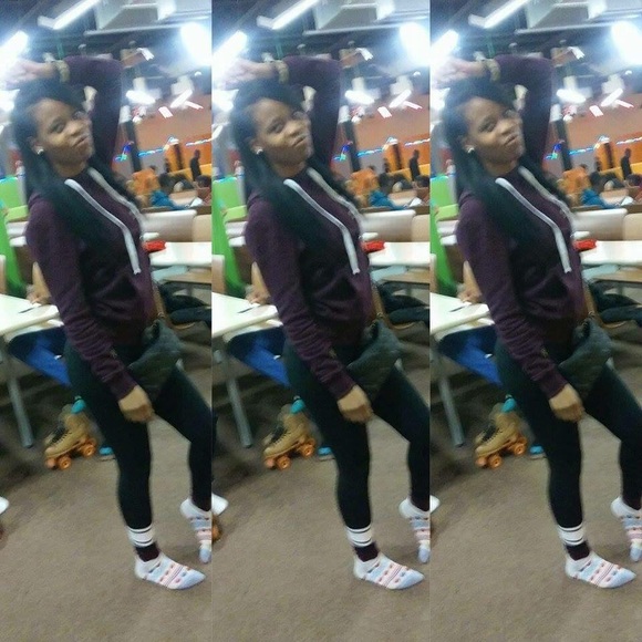 Tyesha Gamble - Poshmark Profile Picture of Tyesha Gamble (@tyeshagamble) on Poshmark