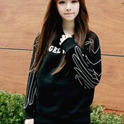 Profile Picture of HyoJin Park (@Day_HyoJin) on Twitter