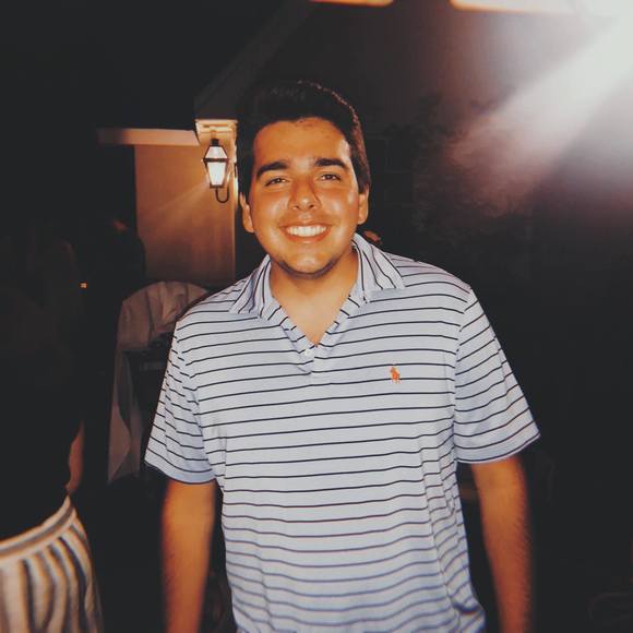 Profile Picture of Daniel Borges (@danielborges) on Poshmark