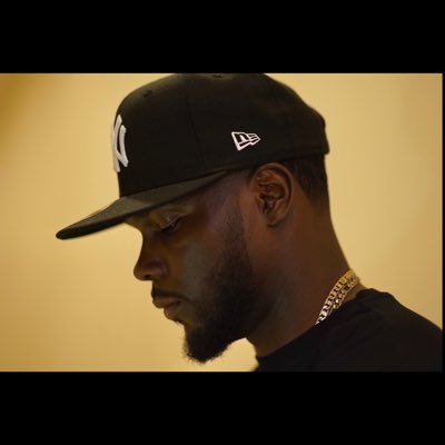 Profile Picture of Money May (@ChrisMayo_1) on Twitter