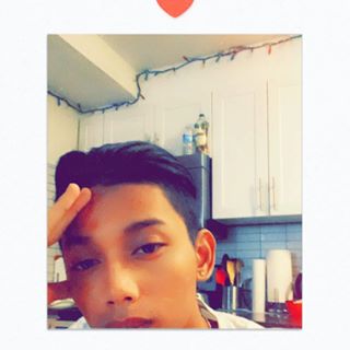 Profile Picture of Edward Resulga (Notice me) (@Edward-Resulga) on Facebook