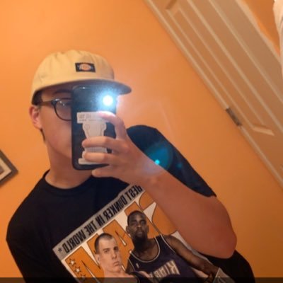 Profile Picture of Jacob (@JacobScott615) on Twitter