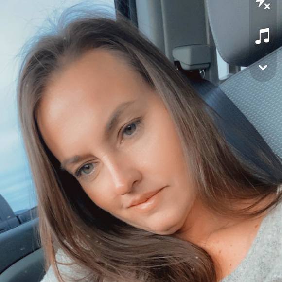 Profile Picture of Christy Underwood (@popo50wife) on Poshmark