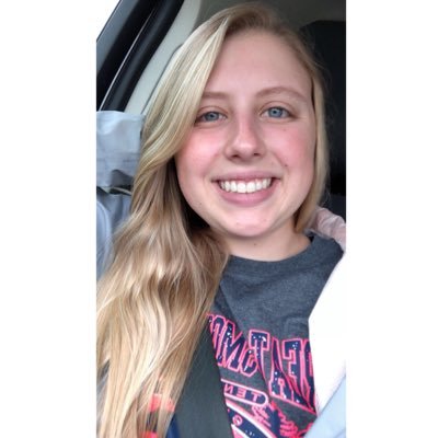 Profile Picture of Liv Derlis (@LivvyD1441) on Twitter