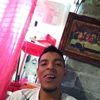 Profile Picture of Adan Blazzer (@adan.blazzer) on Facebook