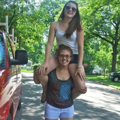 Profile Picture of Amber Zorn (@zzzorn) on Twitter