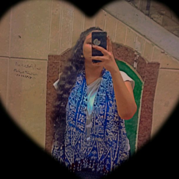 Profile Picture of candy (@candyfares) on Tiktok