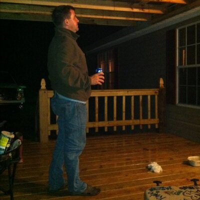 Profile Picture of Kirby Bonds (@kurvyBonds) on Twitter