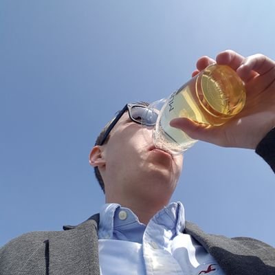 Profile Picture of Neil Robertson (@NeilRobertson10) on Twitter