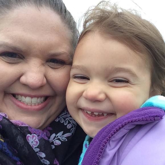 Profile Picture of Christine Larsen (@cjlarsen22) on Poshmark