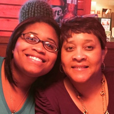 Profile Picture of Lori Jones (@laj33) on Twitter