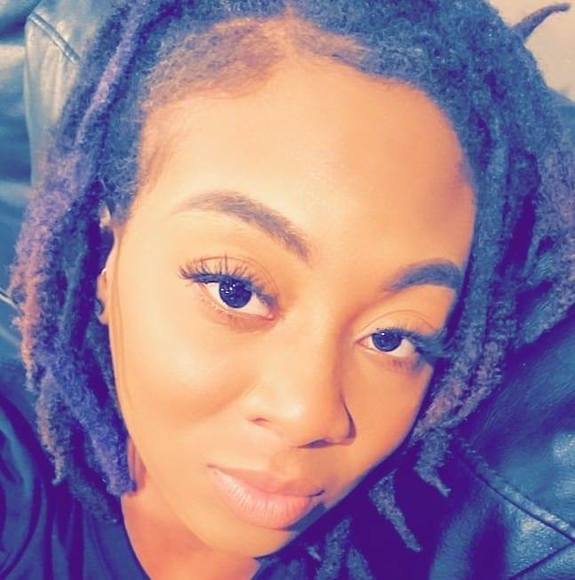 Profile Picture of Princess Fonrose (@princessffw) on Poshmark