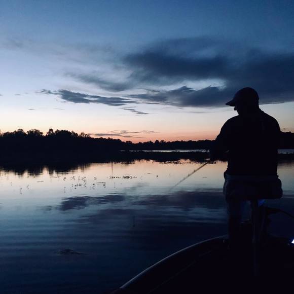 Profile Picture of Jonathon Creamer (@jonathoncreamer) on Poshmark