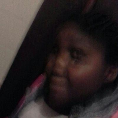 Profile Picture of Zoey Hicks (@30f4e205bdb348b) on Twitter