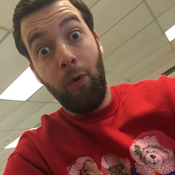 Profile Picture of Ryan Mohr (@ryan_mohr) on Poshmark