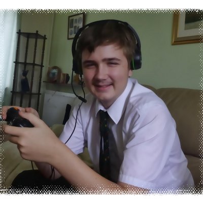 Profile Picture of Robert Downie (@Robertsgfd) on Twitter