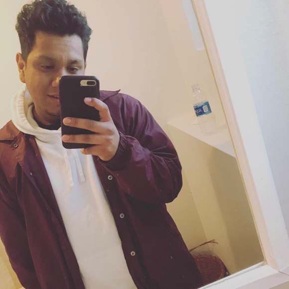 Profile Picture of Ivan Cabral (@ivancabral12) on Poshmark