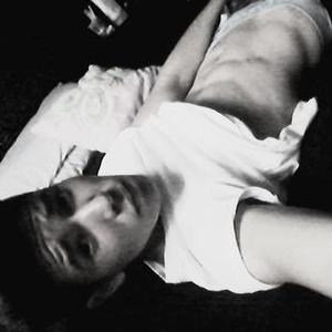 Profile Picture of Richard Barron (@RBconfident) on Twitter