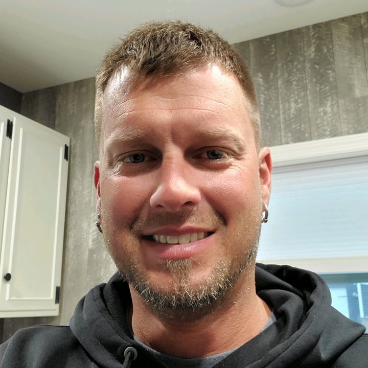 Profile Picture of kevinhollenberger (@@kevinhollenberger) on Tiktok