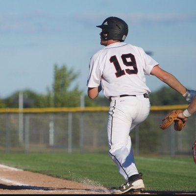 Profile Picture of Eli Scott (@EliScott19) on Twitter