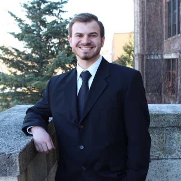 Profile Picture of Austin Repinski (@austinrepinski) on Poshmark