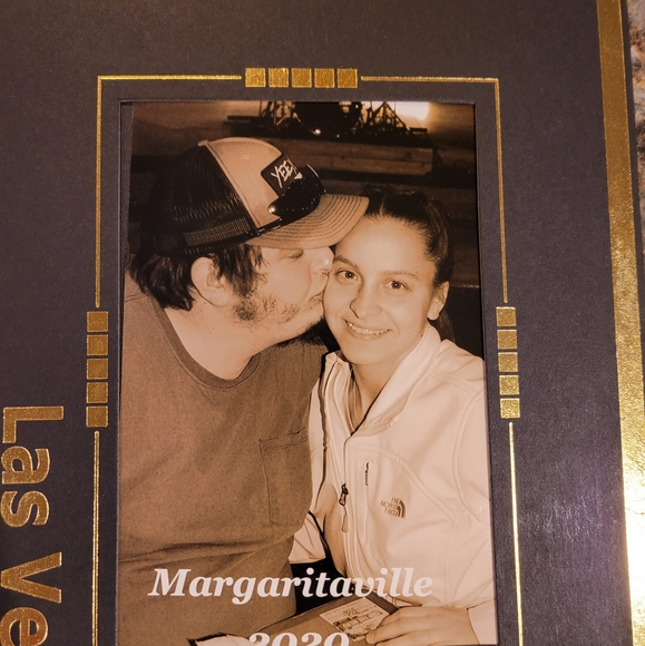 Profile Picture of Tawni Passenier (@tawni21) on Poshmark