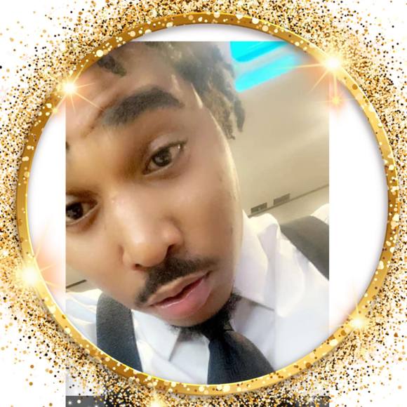 Profile Picture of Larry Arnold (@larryarnold473) on Poshmark