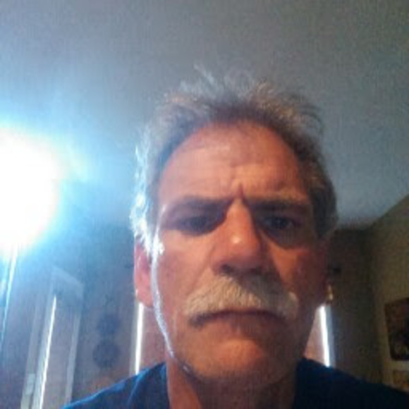 Profile Picture of George Archdale (@mailmantech) on Poshmark
