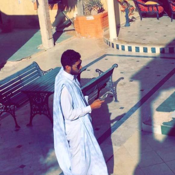 Profile Picture of Sheck Dablehsen (@cheikhoa) on Poshmark