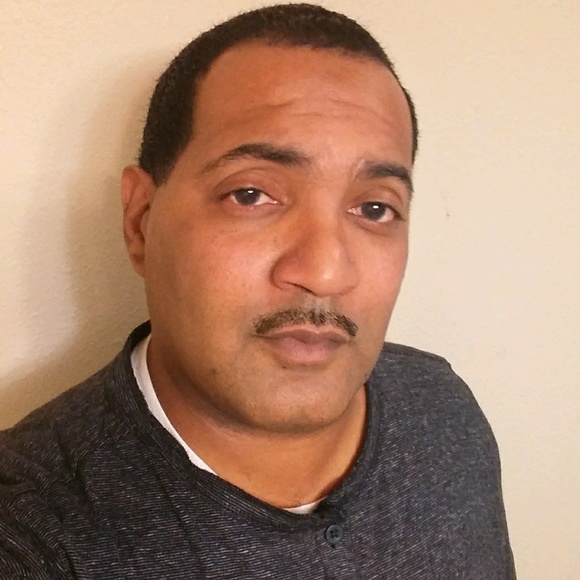 Profile Picture of William Hopper (@hopperw) on Poshmark