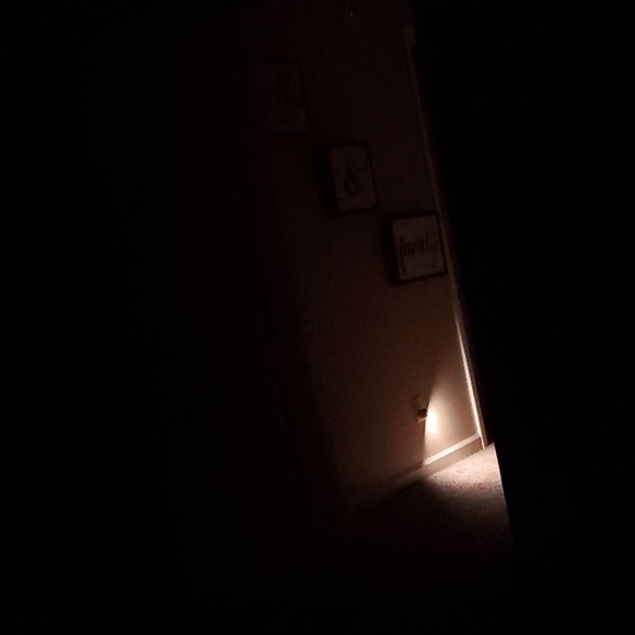 Profile Picture of Michael Weeter (@weeterman) on Poshmark