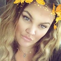 Profile Picture of Julia Degroot (@julia-degroot) on Quora