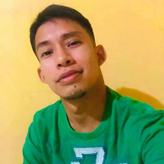 Profile Picture of Félix Arévalo (@ff.lix30) on Facebook