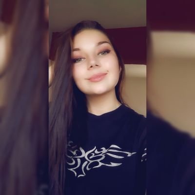 Profile Picture of MK (@MejraKarajkovic) on Twitter