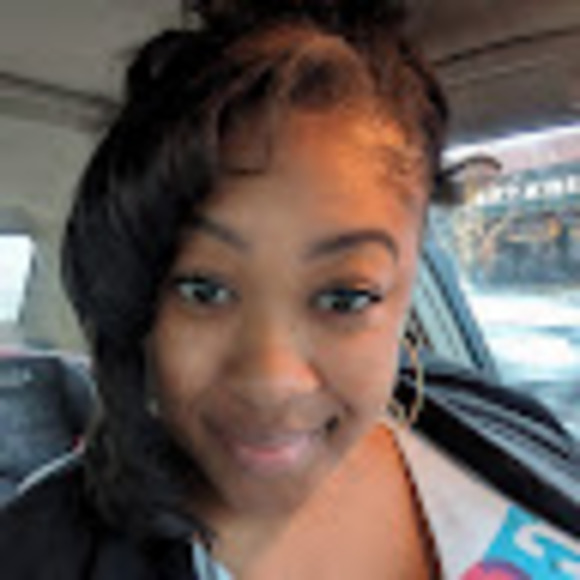 Profile Picture of Pam Owens (@owenspam5) on Poshmark