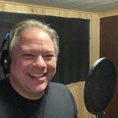 Profile Picture of Dave Cavanaugh, Voice Artist (@CavanaughVoice) on Twitter