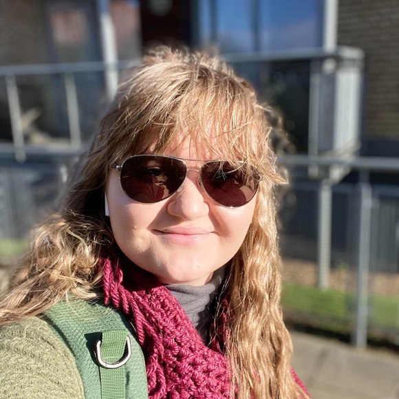 Profile Picture of Ember Griebling (@ejgriebling) on Poshmark