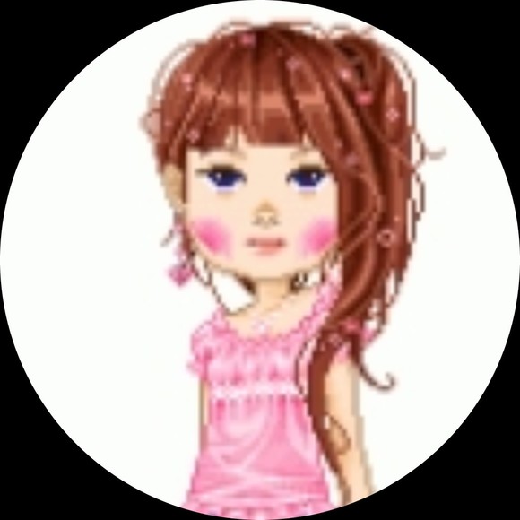 Profile Picture of Stephanie Jasky (@sjasky) on Poshmark