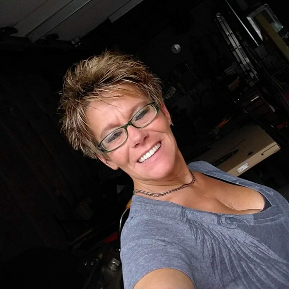 Profile Picture of Tila Passow (@tilapassow75) on Poshmark