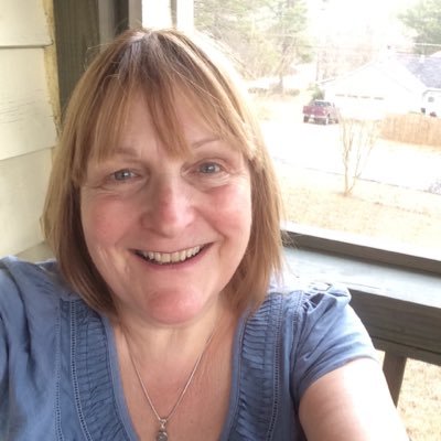 Profile Picture of Carol Brown (@ducksinmarch) on Twitter