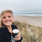 Profile Picture of Ivy Marion Sheaffer (@ivyillustrations_) on Instagram