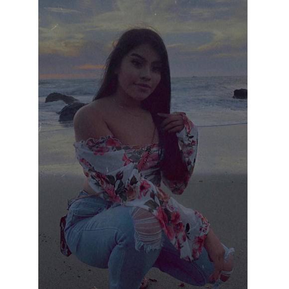 Profile Picture of Lucero Acosta (@luceroacosta28) on Poshmark