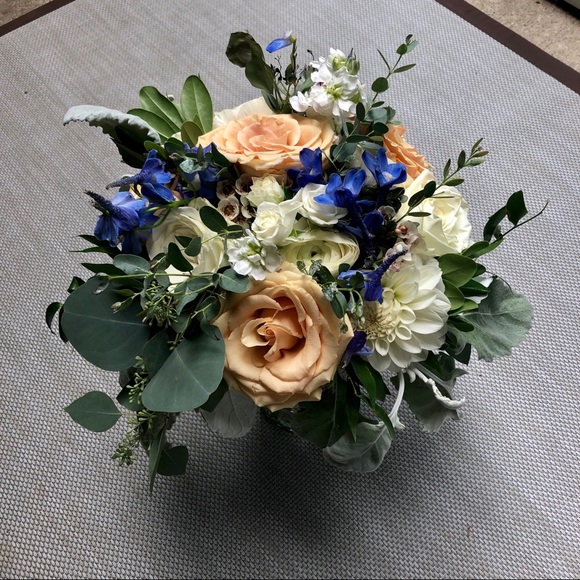 Profile Picture of Farron W (@effdubz) on Poshmark