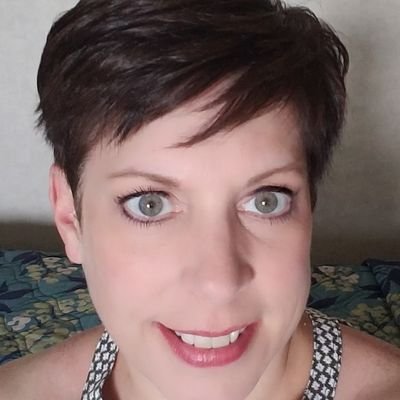 Profile Picture of Denisegriffin (@deniserighter) on Twitter