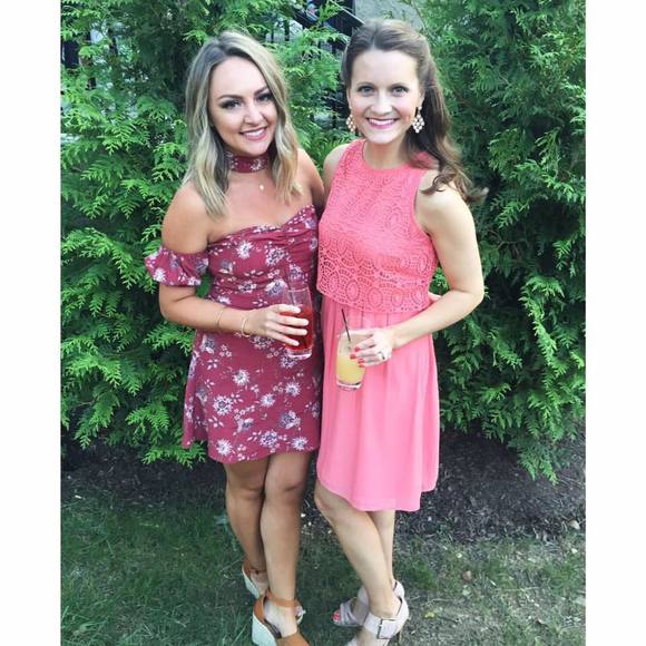 Profile Picture of Chelsea Droogan (@xchelsidx) on Poshmark