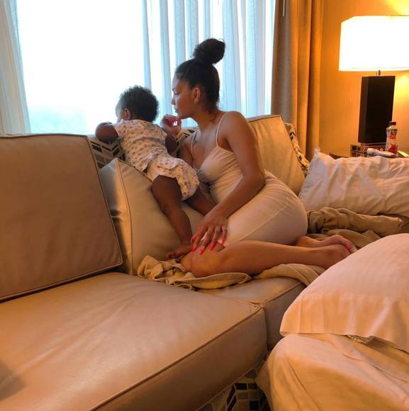 Profile Picture of Vida Heusner (@davidaheu27) on Poshmark